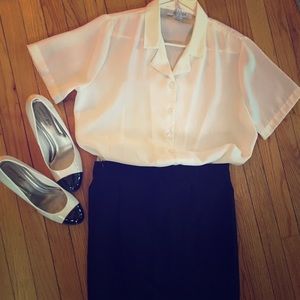 Vintage Billowing Short Sleeve Blouse